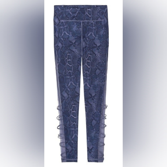 Victoria's Secret Snakeskin Print Leggings - Picture 9 of 9